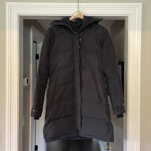 Canada Goose - Shelburne Parka Heritage
Parka - like new